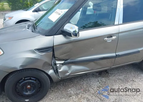 2011 Kia Soul + z USA, uszkodzony, nr VIN KNDJT2A22B7306005